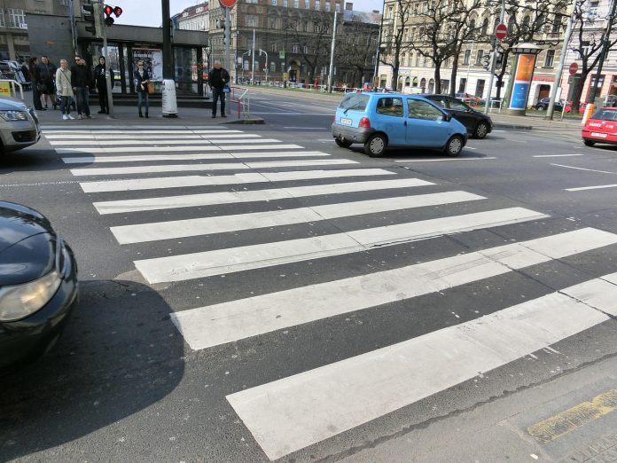 reguli de circulatie pentru pietoni